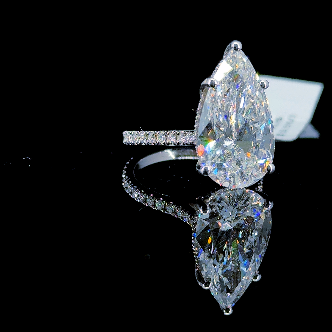 8.55 Carat Pear Lab Diamond White Gold 5.45 Gram 14K Engagement Ring - Size: 6.75