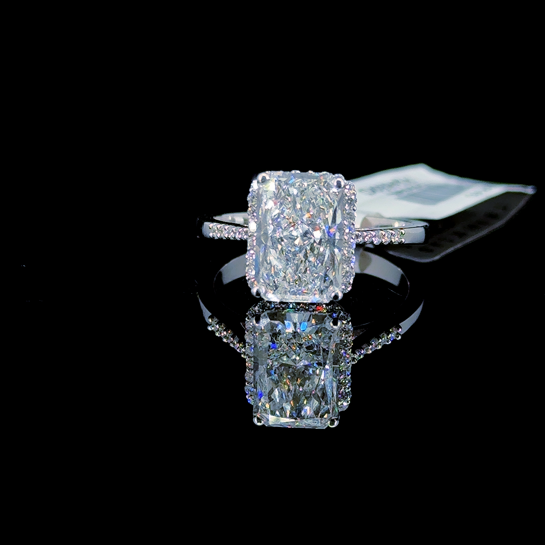3.45 Carat Radiant Lab Diamond White Gold 3.70 Gram 14K Engagement Ring - Size: 7