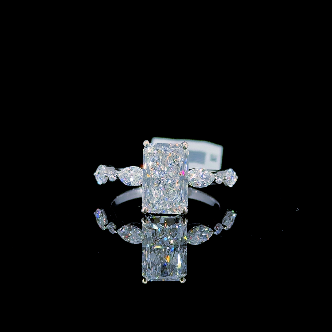 3.69 Carat Radiant Lab Diamond White Gold 3.55 Gram 14K Engagement Ring - Size: 7