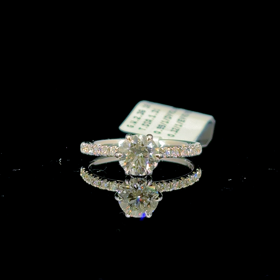 1.31 Carat Round Lab Diamond White Gold 2.36 Gram 14 Karat Engagement Ring - Size: 6.5