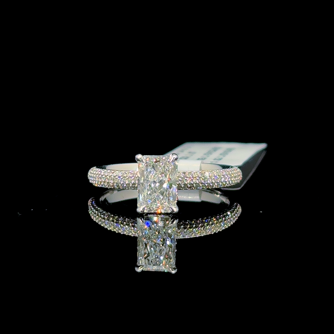 1.87 Carat Radiant Lab Diamond White Gold 3.20 Gram 14 Karat Engagement Ring - Size: 7