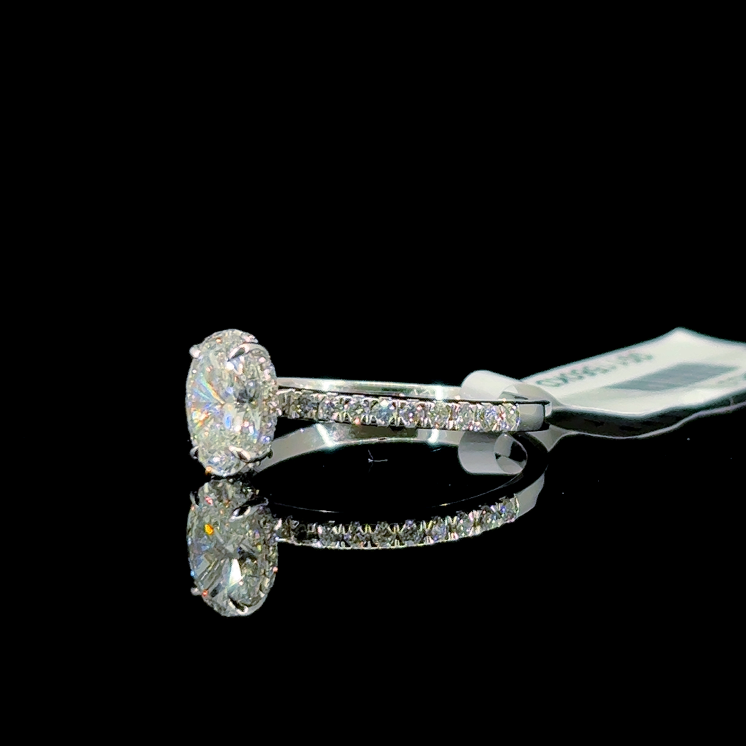 1.32 Carat Oval Lab Diamond White Gold 2.48 Gram 14 Karat Engagement Ring - Size: 6.75