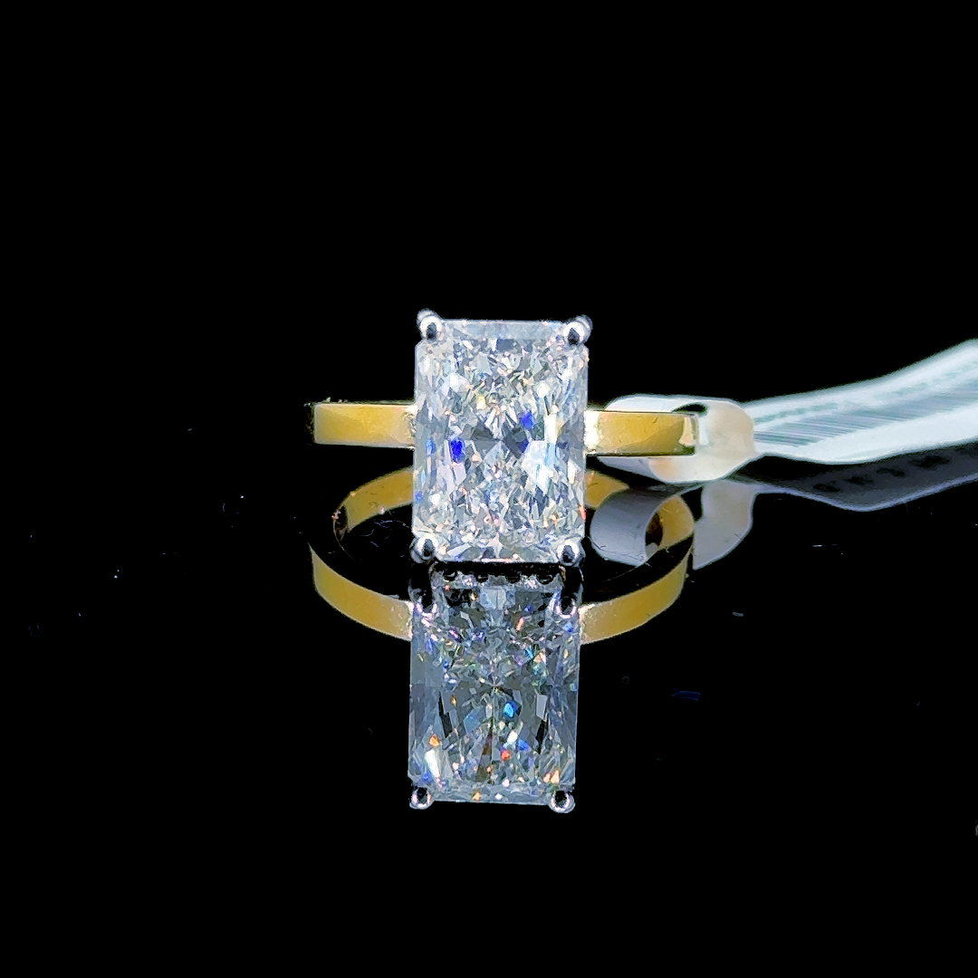 3.32 Carat Radiant Lab Diamond Yellow Gold 3.56 Gram 14K Engagement Ring - Size: 3.75