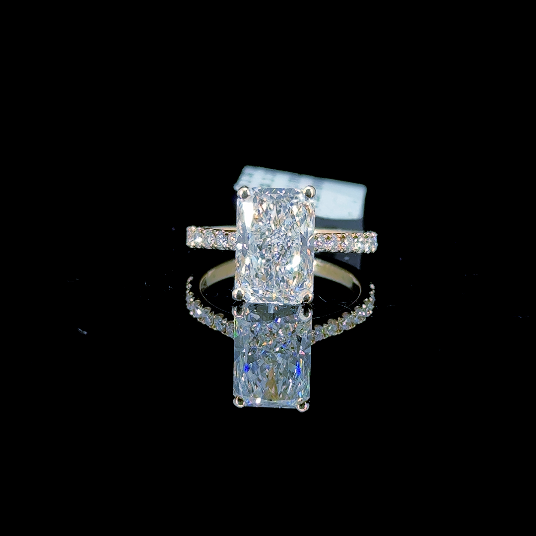 3.38 Carat Radiant Lab Diamond Yellow Gold 3.08 Gram 14K Engagement Ring - Size: 4.5